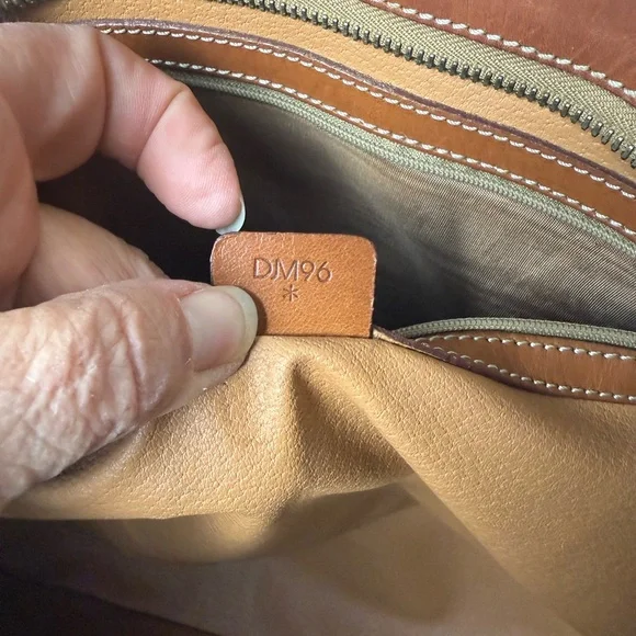 Celine coated canvas tote. - Picture 6 of 13